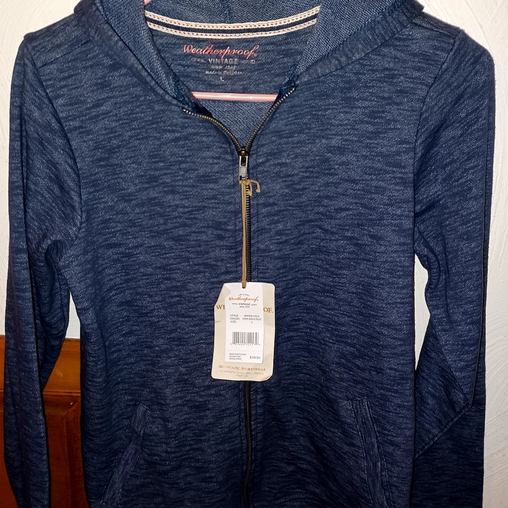 Weather proof NWT ...boys hooded shirt size Large